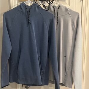 Old Navy Actice Blue & Gray Hooded sweatshirt size M